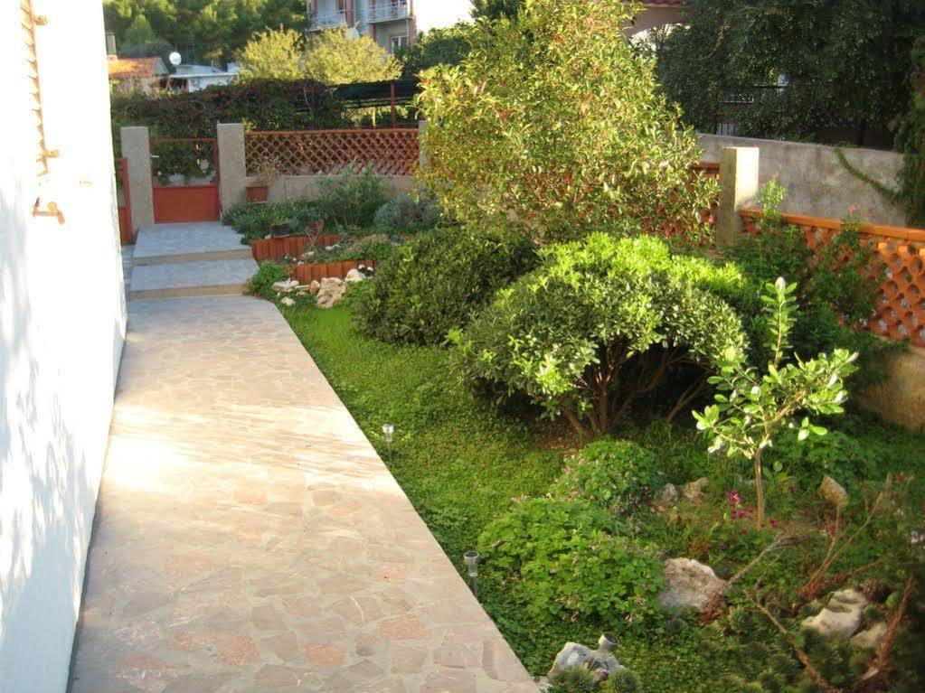 פרימוסטן Apartments Martina מראה חיצוני תמונה